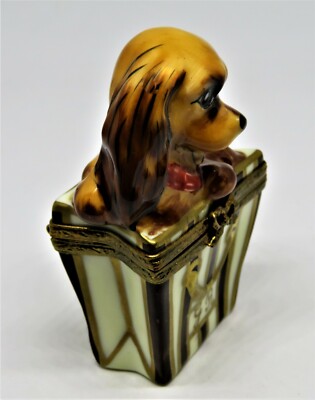 LIMOGES FRANCE BOX - COCKER SPANIEL PUPPY IN A SHOPPING BAG & BONE - DOG - LE