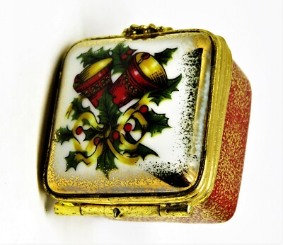 LIMOGES FRANCE BOX ~ CHRISTMAS ~ DUBARRY FLORAL ~ BELLS & HOLLY & RIBBONS