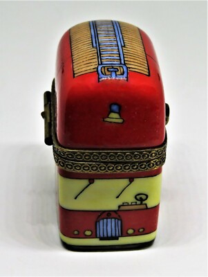 LIMOGES FRANCE BOX - RED FIRE ENGINE - FIRE TRUCK - LADDERS & HOSES - FIREMEN