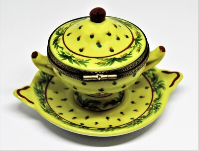 LIMOGES FRANCE BOX -CHANILLE- 2 PIECE SOUP TUREEN & SERVING PLATE - FLOWERS - LE