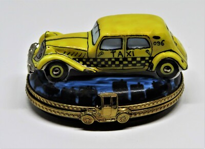 LIMOGES FRANCE BOX - ANTIQUE YELLOW CHECKERED TAXI CAB - CITY SKYLINE - CAR