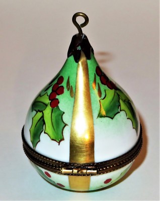 LIMOGES BOX- ELDA - CHRISTMAS TREE ORNAMENT -HOLLY & GOLD RIBBON- 3D SANTA CLAUS
