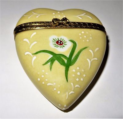 LIMOGES FRANCE BOX ~ HEART & RAISED SCROLLS ~ LILY OF THE VALLEY ~ ANNIVERSARY