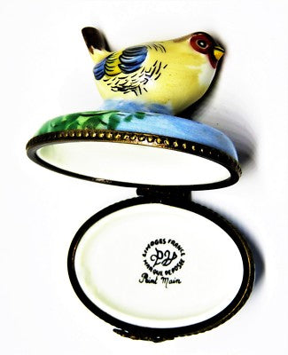 LIMOGES BOX- PARRY-VIEILLE - VINTAGE BIRD & TREE BRANCHES - SPARROW - LEAF CLASP
