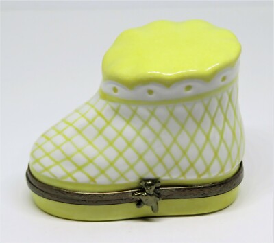 LIMOGES FRANCE BOX ~ YELLOW BABY BOOTEE & REMOVABLE BOTTLE ~ SHOE ~ PEINT MAIN