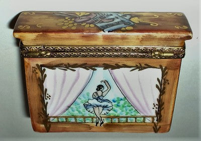 LIMOGES BOX ~UPRIGHT PIANO~ BALLERINA & SHEET MUSIC ~BALLET SLIPPERS~ PEINT MAIN