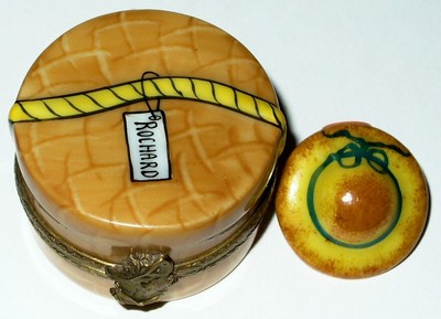 LIMOGES FRANCE BOX ~ROCHARD~ TAN HAT BOX & HAT ~ LADY'S BUST CLASP ~ PEINT MAIN