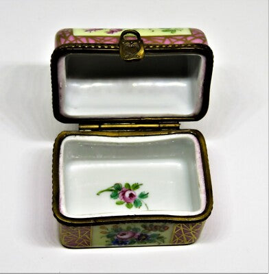 LIMOGES FRANCE BOX - VINTAGE PINK FLORAL CHEST - FLOWERS - ROSES - PADLOCK CLASP