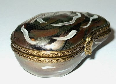 LIMOGES BOX ~ LAGLORIETTE ~ OYSTER SHELL & GOLD PEARL ~ PEINT MAIN - MIB
