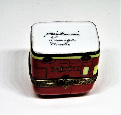 LIMOGES FRANCE BOX - RED FIRE ENGINE - FIRE TRUCK - LADDERS & HOSES - FIREMEN