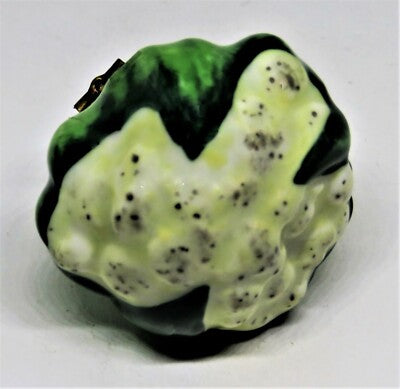 LIMOGES FRANCE BOX ~ PV ~ SMALL HEAD OF CAULIFLOWER ~ VEGETABLES ~ PEINT MAIN