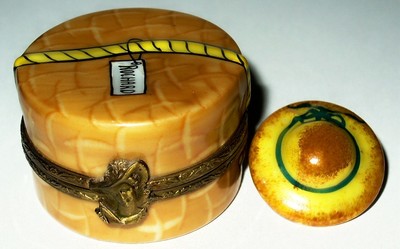 LIMOGES FRANCE BOX ~ROCHARD~ TAN HAT BOX & HAT ~ LADY'S BUST CLASP ~ PEINT MAIN