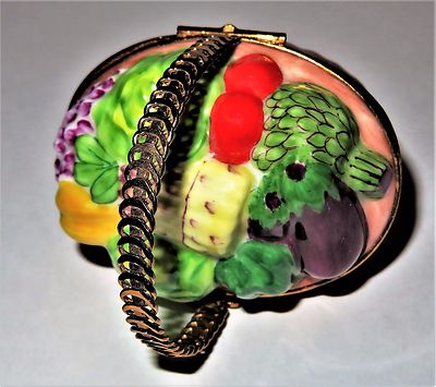 LIMOGES FRANCE BOX - PIERRE ARQUIE - WICKER BASKET OF VEGETABLES & METAL HANDLE