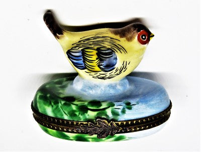 LIMOGES BOX- PARRY-VIEILLE - VINTAGE BIRD & TREE BRANCHES - SPARROW - LEAF CLASP