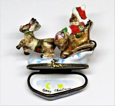 LIMOGES BOX~ CHRISTMAS ~ SANTA CLAUS TEDDY BEAR ~ SLEIGH & REINDEER ~ PEINT MAIN