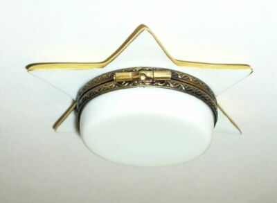 LIMOGES BOX - HANUKKAH - JUDAICA - JEWISH STAR - STAR OF DAVID - HEBREW LETTER
