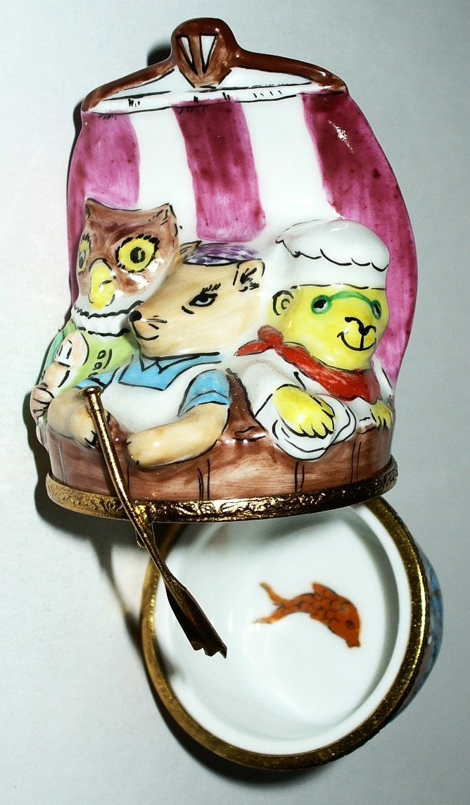 LIMOGES BOX - ARTORIA - THREE MEN IN A TUB - FOX & OWL & SHEEP - NURSERY RHYMES