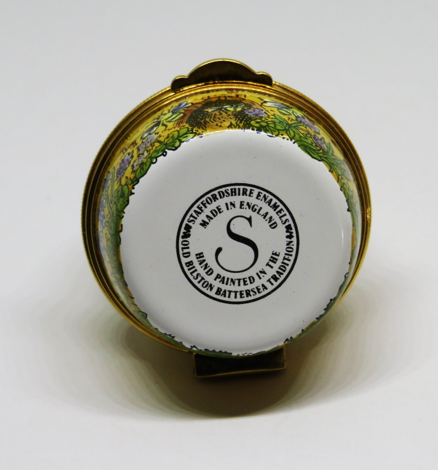 STAFFORDSHIRE ENGLISH ENAMEL BOX - VINTAGE BEEHIVE - BEE HIVE - BEES & FLOWERS