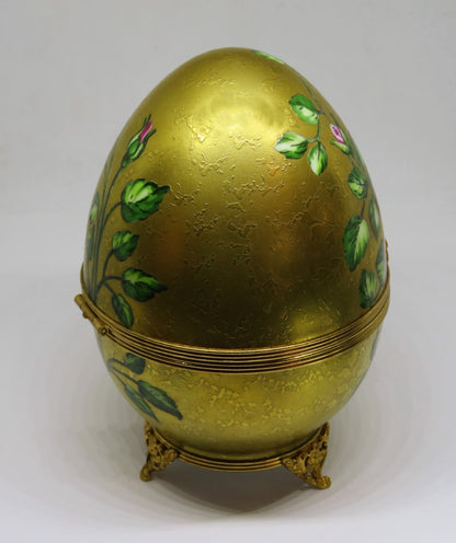 LIMOGES BOX - BEAUCHAMP - HUGE GOLD INCRUSTATION EGG - SONG BIRD & PINK ROSES