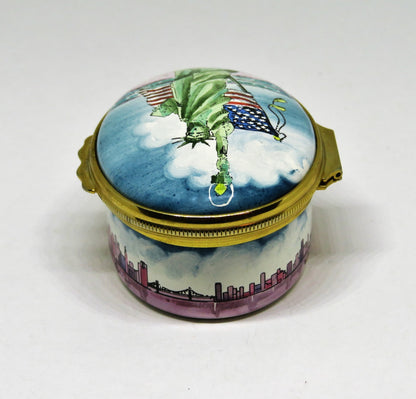 HALCYON DAYS ENAMEL BOX - TIFFANY - STATUE OF LIBERTY - NEW YORK CITY - JULY 4TH