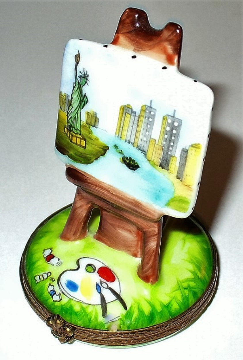 LIMOGES BOX -NEW YORK CITY PAINTING ON AN EASEL- TWIN TOWERS & STATUE OF LIBERTY