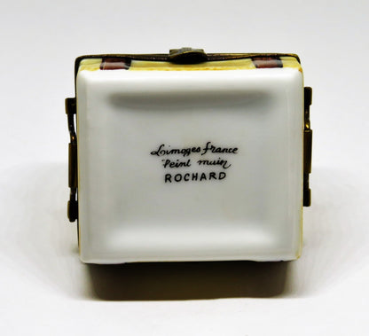 LIMOGES BOX - ROCHARD - STEAMER TRUNK & PADLOCK  - LUGGAGE - NEW YORK & PARIS