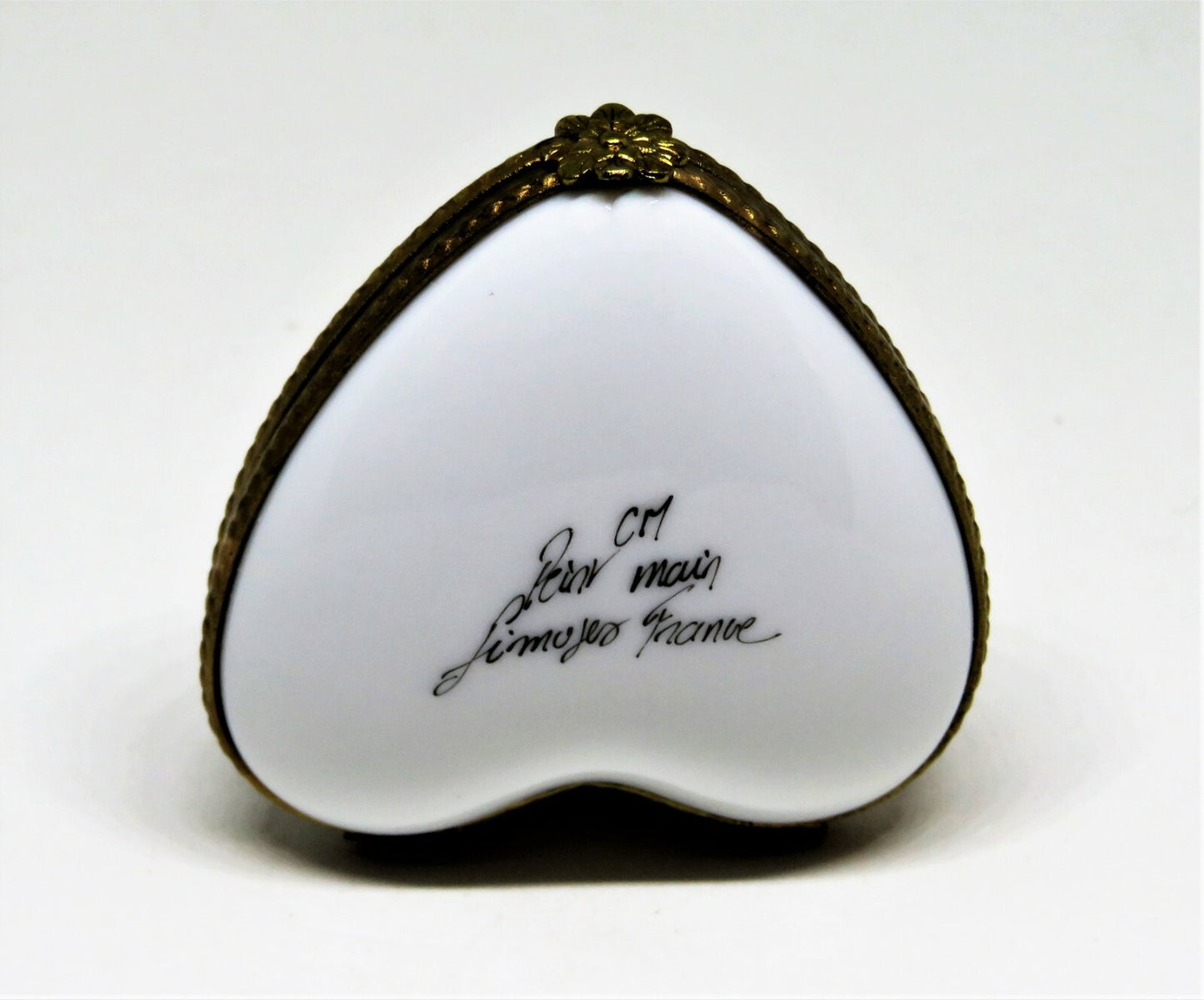 LIMOGES BOX - FLORAL HEART - FLOWER BOUQUET & RIBBON - "MA CHERIE" - ANNIVERSARY