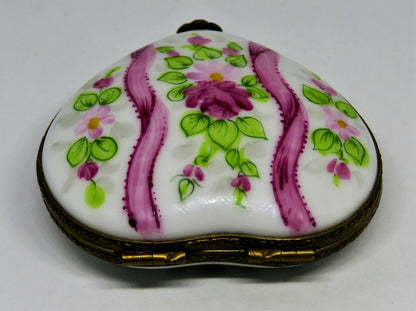 LIMOGES FRANCE BOX ~ HEART & ROSES & RIBBONS ~ FLOWER BOUQUET ~ ANNIVERSARY