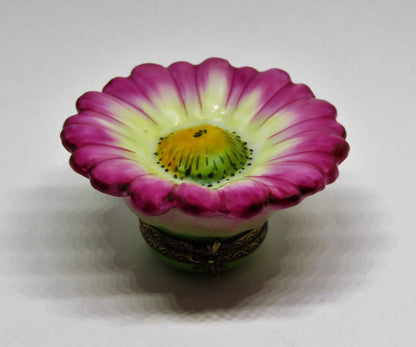 LIMOGES FRANCE BOX - CHAMART - SPRING FLOWER - PINK & WHITE DAISY - BEE