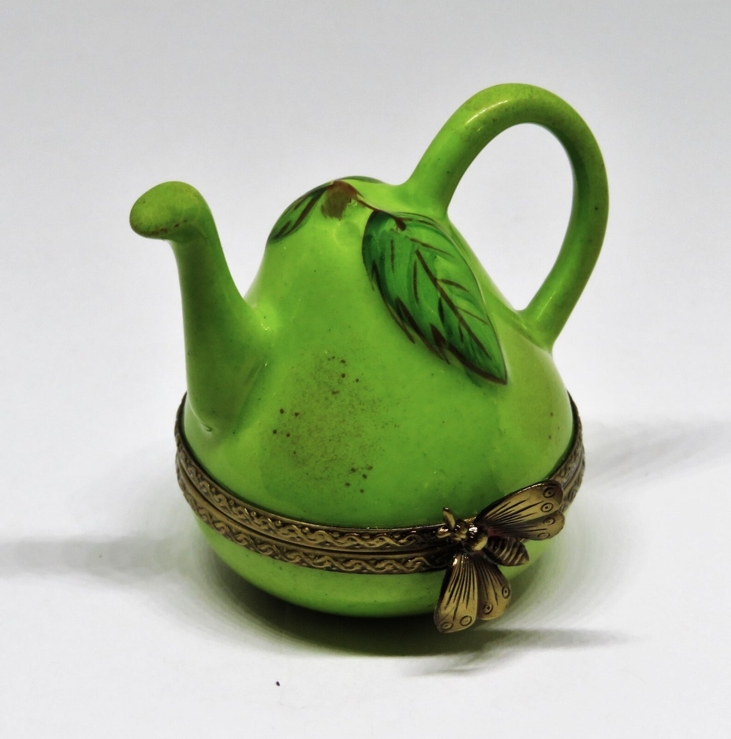 LIMOGES FRANCE BOX - PEAR TEA POT - TEAPOT - BUTTERFLY CLASP - WATERING CAN