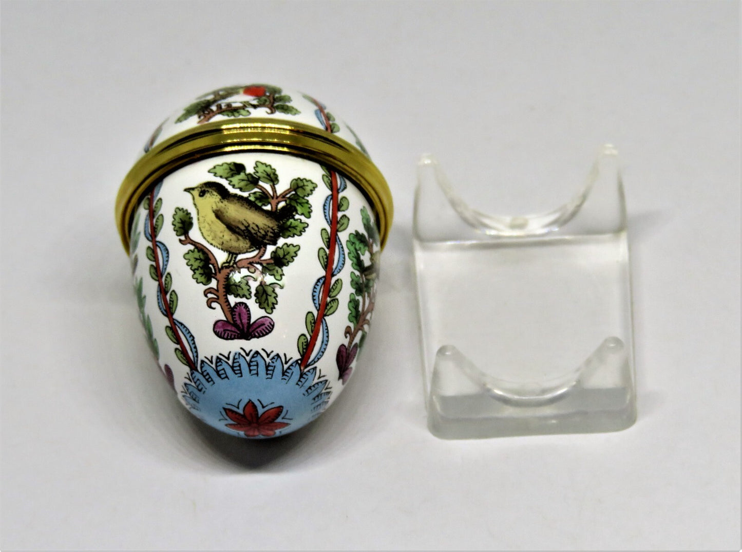 HALCYON DAYS ENAMEL BOX - EGG WITH ROBINS & SPARROWS - BIRDS - BUTTERFLY - MIB