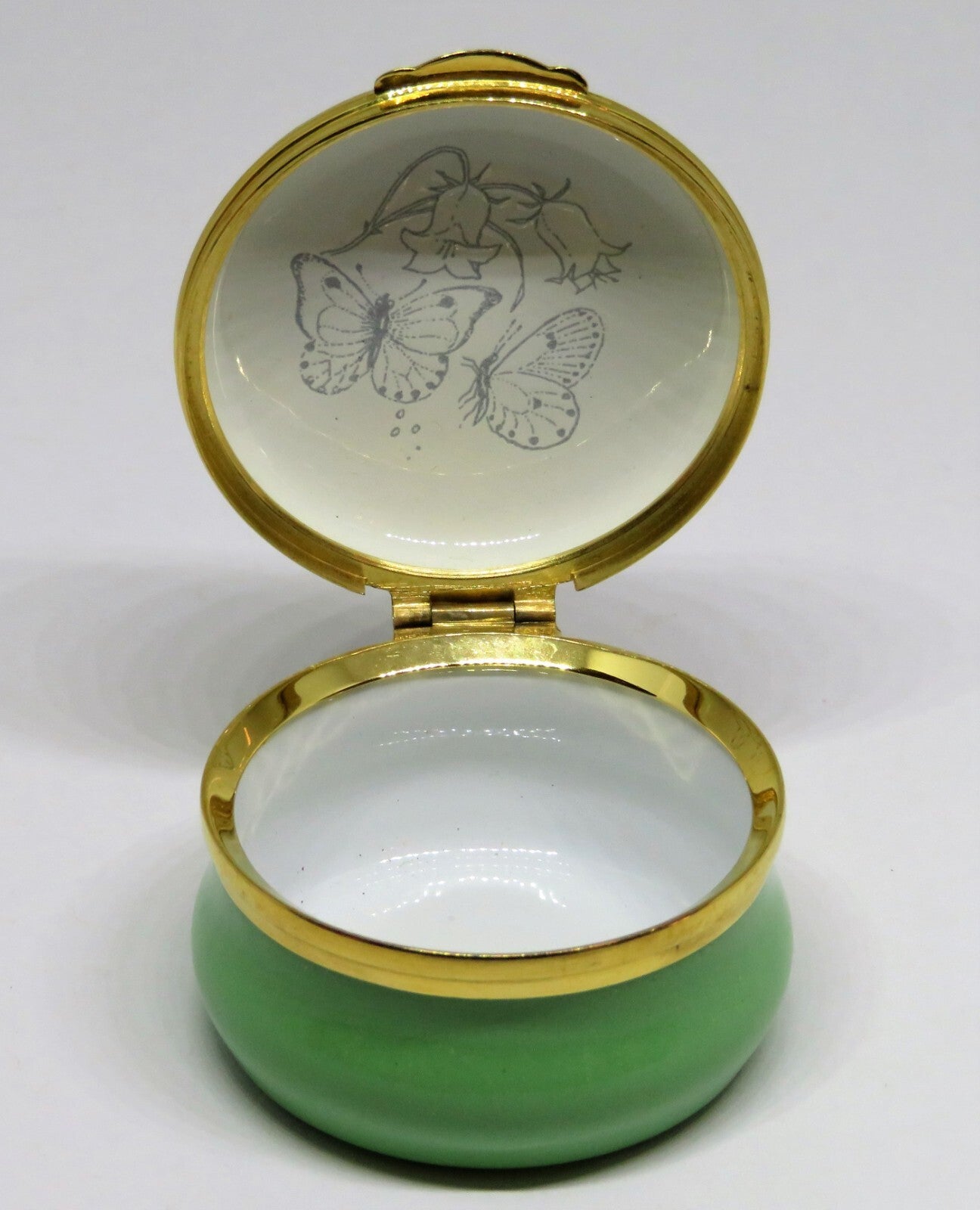 CRUMMLES ENGLISH ENAMEL BOX - SIAMESE KITTEN & RED POPPY FLOWERS - CAT - KITTY
