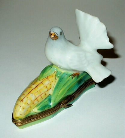 LIMOGES FRANCE BOX - THANKSGIVING - WHITE FANTAIL DOVE ON AN EAR OF CORN - BIRDS