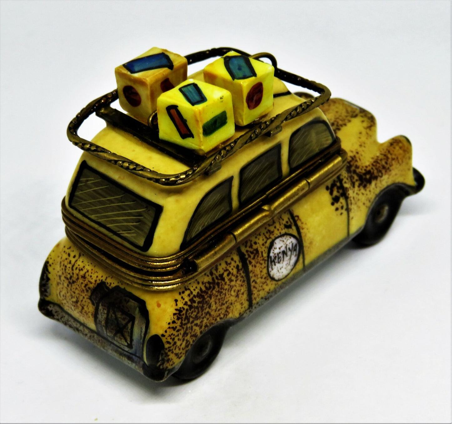 LIMOGES FRANCE BOX- AFRICAN SAFARI CAR & LUGGAGE - KENYA TRAVEL LABELS - VEHICLE