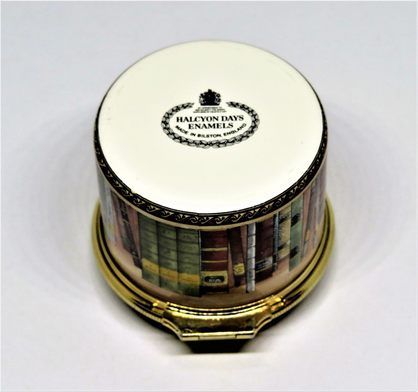 HALCYON DAYS ENAMEL BOX - BOOKS ON A SHELF - WORDSWORTH SONNET - LIBRARY - MIB