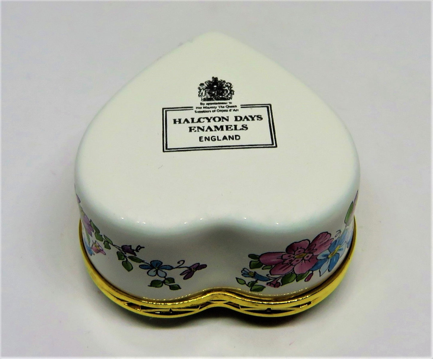 HALCYON DAYS ENAMEL BOX - HEART & FLOWERS -"YOU ARE SO SPECIAL"- ANNIVERSARY