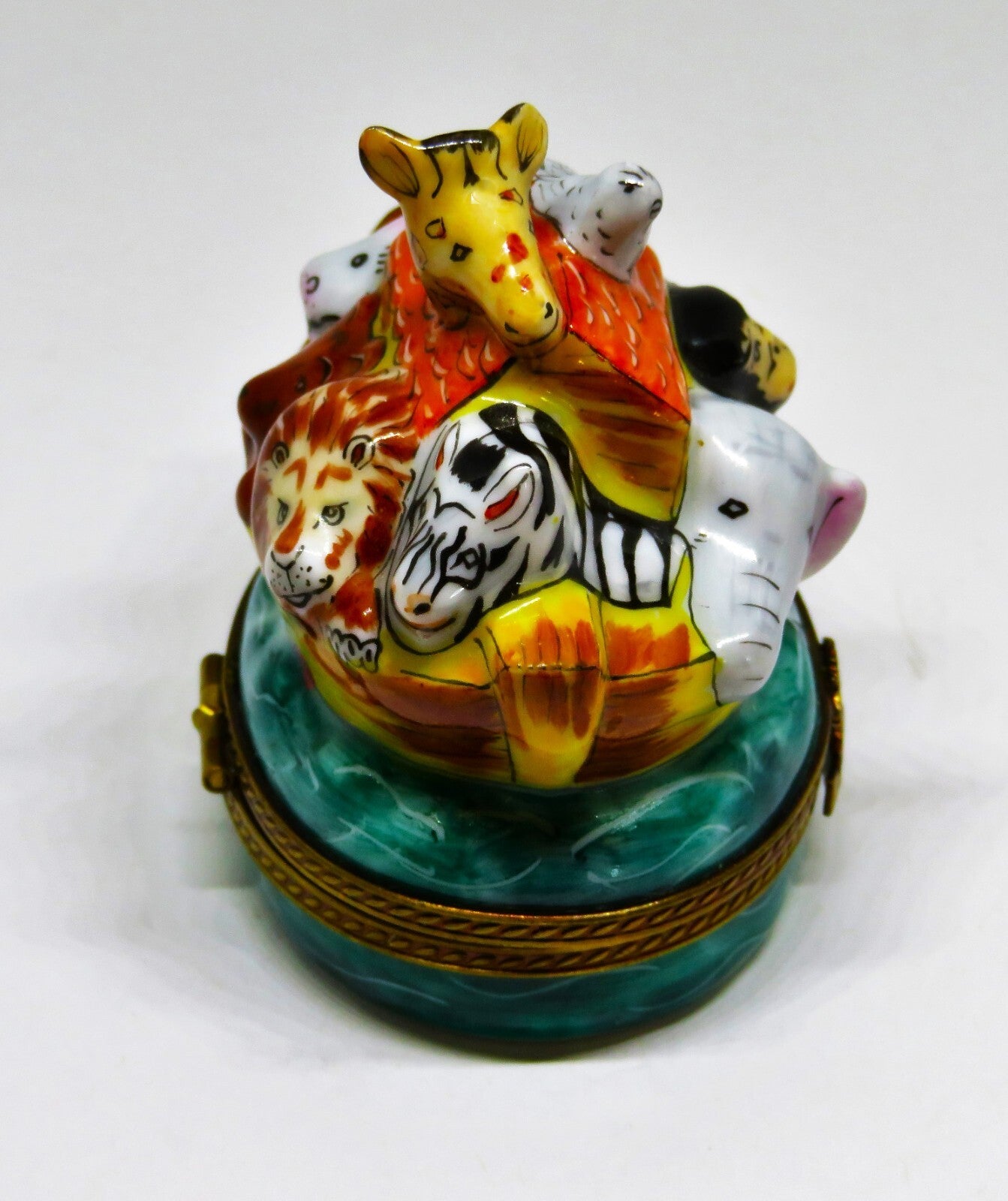 LIMOGES BOX - NOAH'S ARK & ANIMALS - CABIN & DOVE - ELEPHANT -MONKEY- GIRAFFE