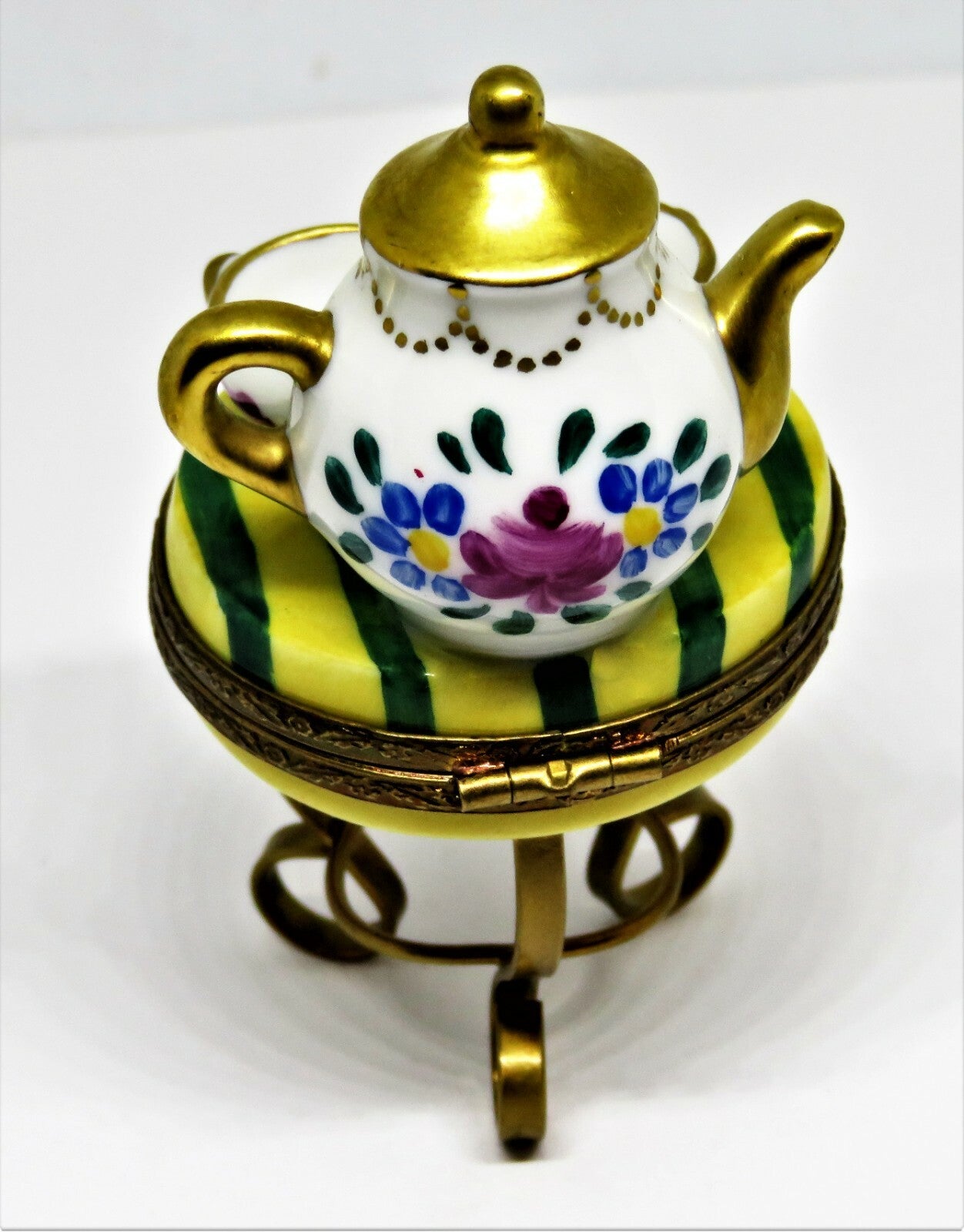 LIMOGES FRANCE BOX ~ PV ~ TABLE & TEAPOT & TEACUPS ~ LE 134/250 ~ PEINT MAIN