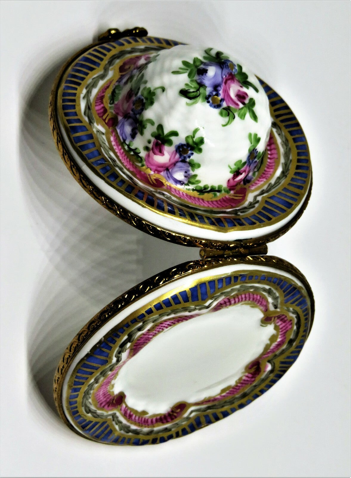LIMOGES FRANCE BOX- SEVRES STYLE EASTER BONNET - GARDENING HAT - FLOWERS - ROSES