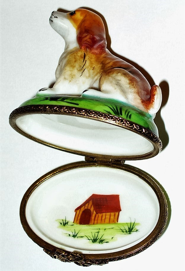LIMOGES FRANCE BOX - PARRY-VIEILLE - COCKER SPANIEL - PUPPY - DOG HOUSE INSIDE
