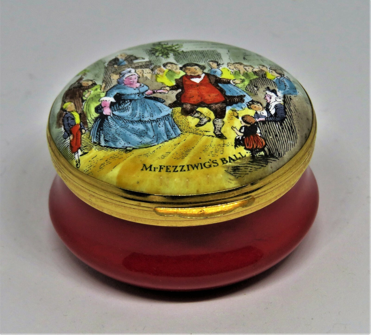 CRUMMLES ENAMEL BOX- HARRODS CHRISTMAS 1980 - "A CHRISTMAS CAROL" - DICKENS - LE