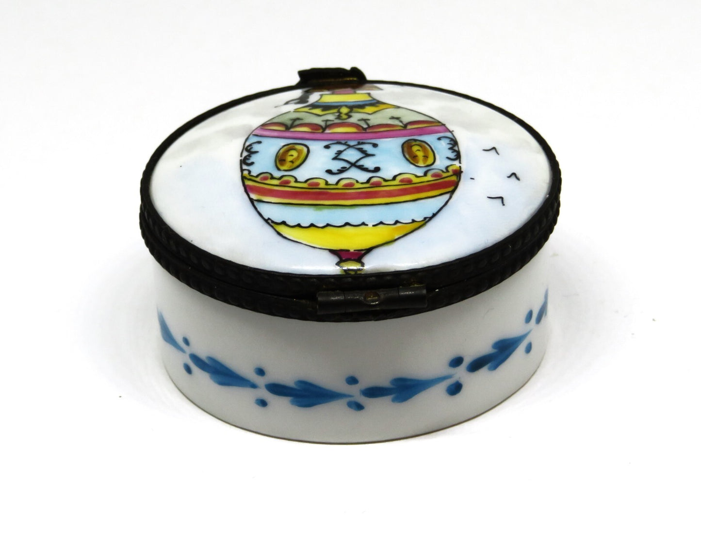 LIMOGES FRANCE BOX ~ ANTIQUE HOT AIR BALLOON ~ FIRST FLIGHT 1793 ~ HAND PAINTED