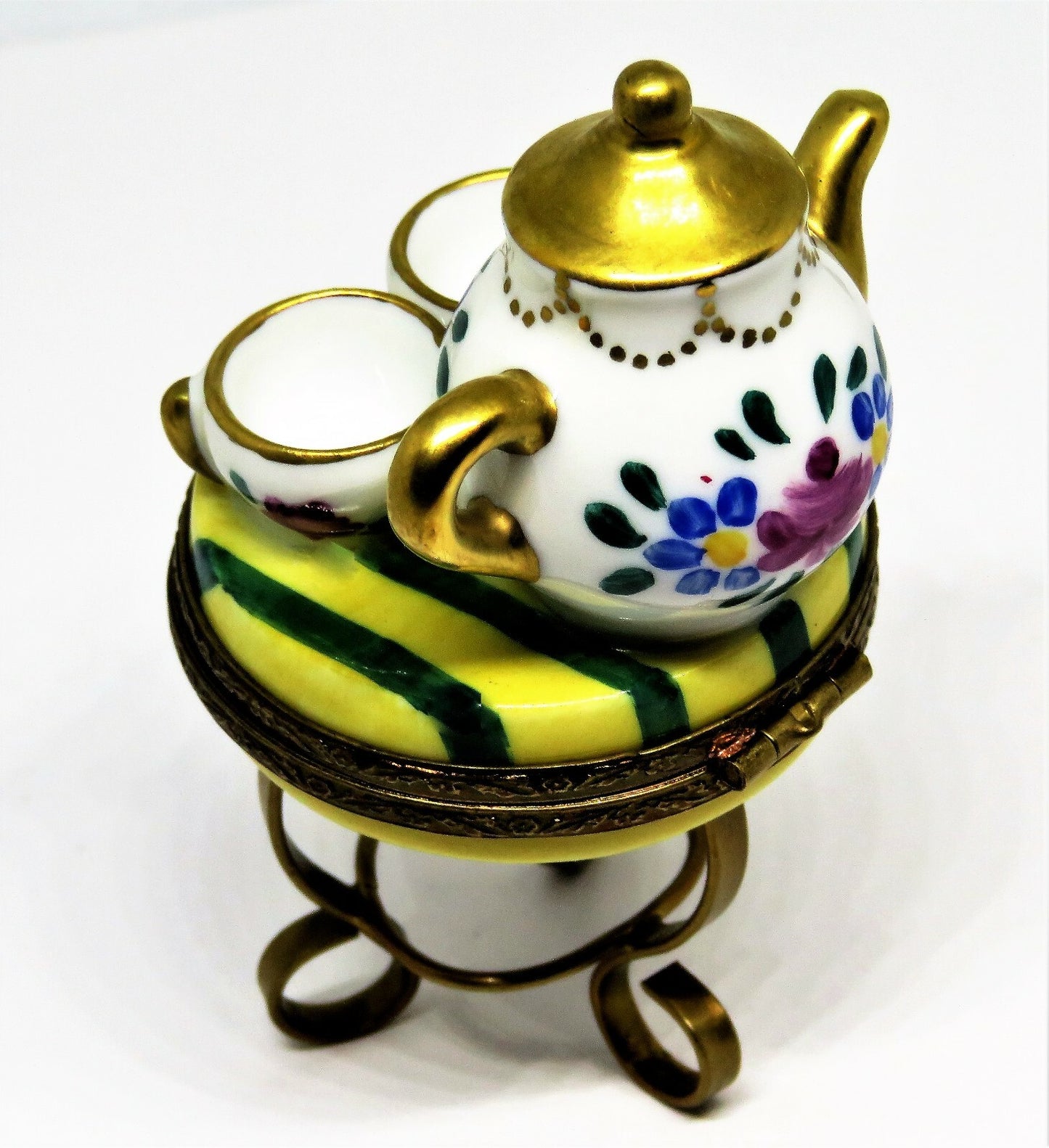 LIMOGES FRANCE BOX ~ PV ~ TABLE & TEAPOT & TEACUPS ~ LE 134/250 ~ PEINT MAIN