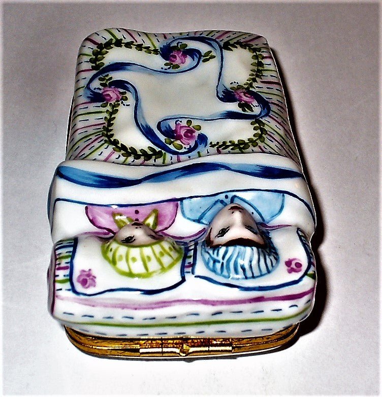 LIMOGES BOX - COUPLE IN BED - FLORAL BLANKET - RIBBONS & ROSES - BABY & CRADLE