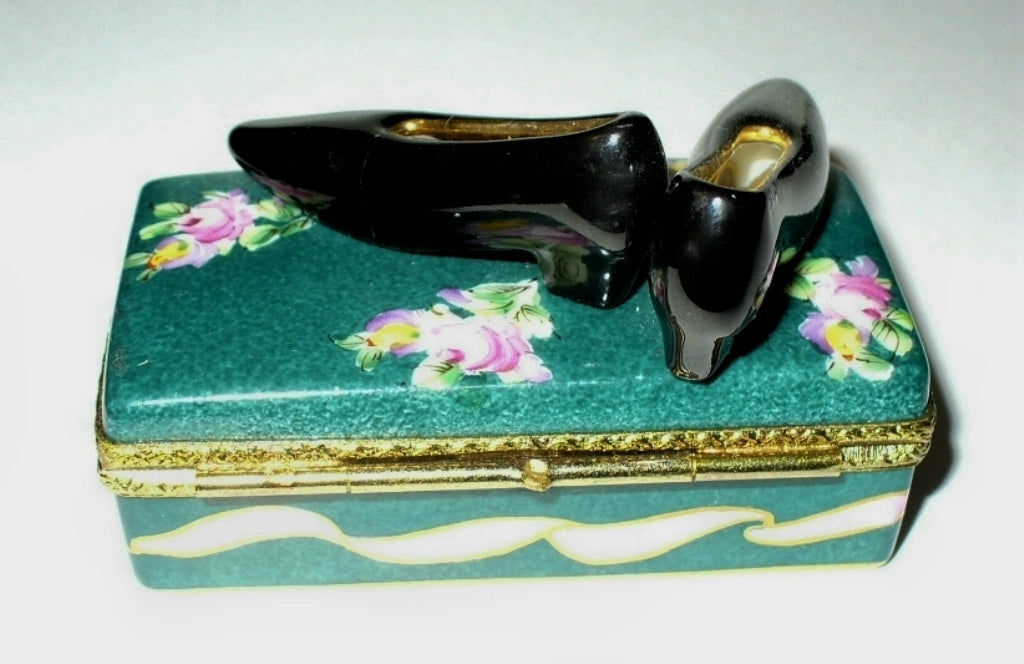 LIMOGES FRANCE BOX ~ ROCHARD ~ FLORAL SHOE BOX & BLACK HEELS ~ SHOES ~ ROSES