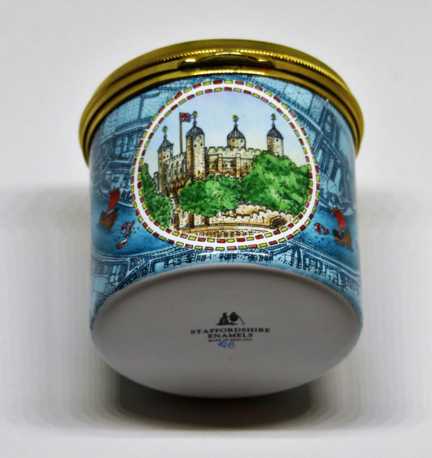 STAFFORDSHIRE ENGLISH ENAMEL BOX - LONDON LANDMARKS - TOWER OF LONDON - BIG BEN
