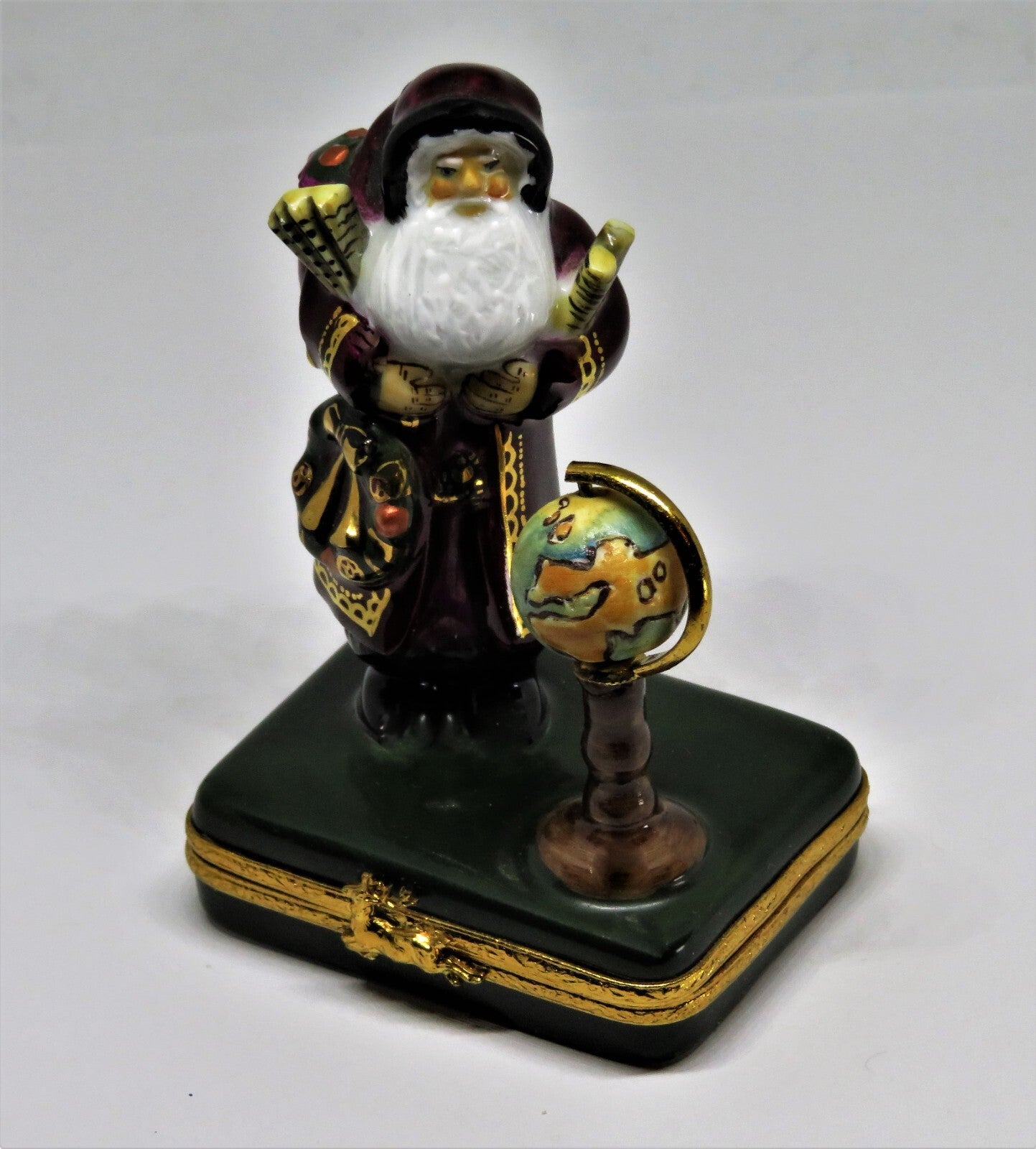 LIMOGES FRANCE BOX- CHRISTMAS - LYNN HANEY - "GLOBE SANTA CLAUS" - MAPS & WREATH