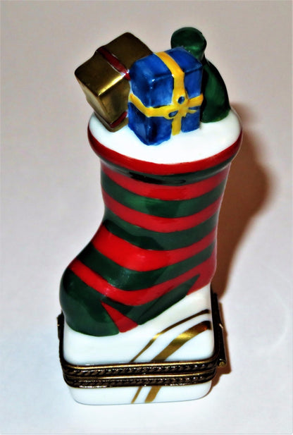 LIMOGES FRANCE BOX ~ CHRISTMAS STOCKING & GIFTS ~ PRESENTS & HOLLY ~ PEINT MAIN