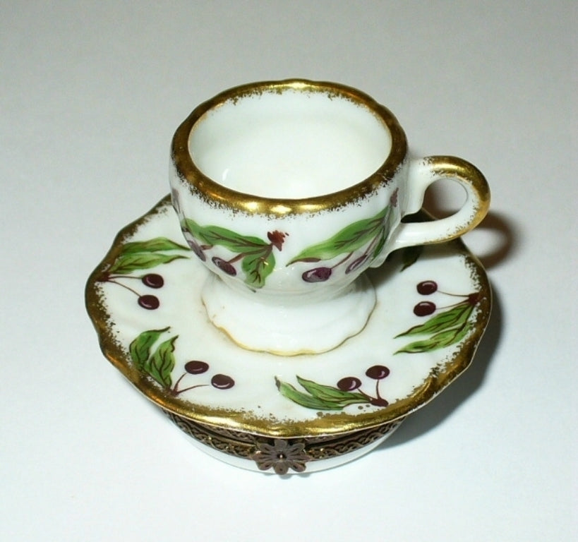 LIMOGES FRANCE BOX ~ PV ~ CHERRY DESIGN TEA CUP & SAUCER ~ FRUITS ~ PEINT MAIN