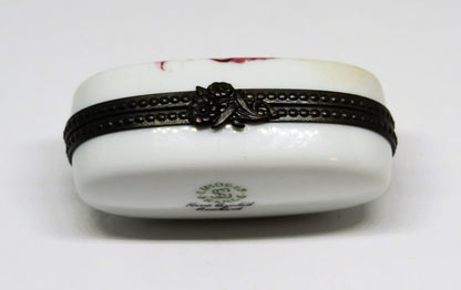 LIMOGES FRANCE BOX -ROCHARD- VINTAGE PERSIAN CAT & PINK BOW -KITTEN- KITTY -"MC"